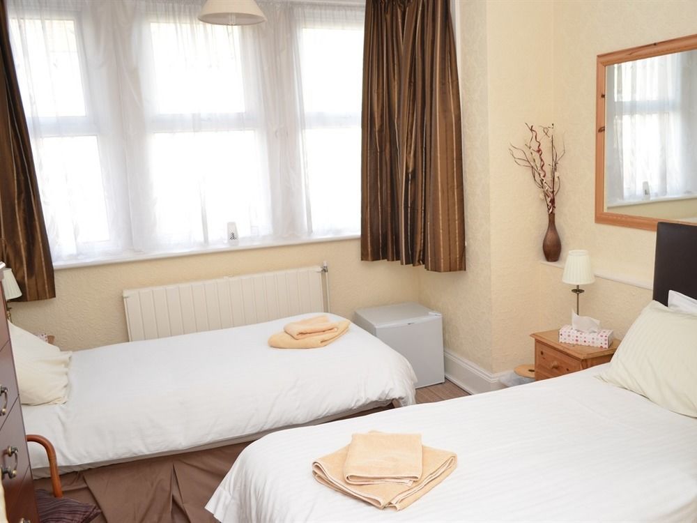 Chandos Premier Folkestone Esterno foto