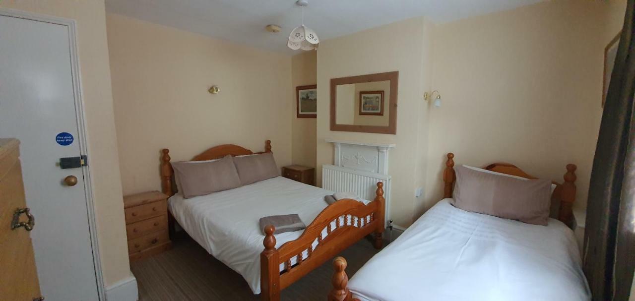 Chandos Premier Folkestone Esterno foto