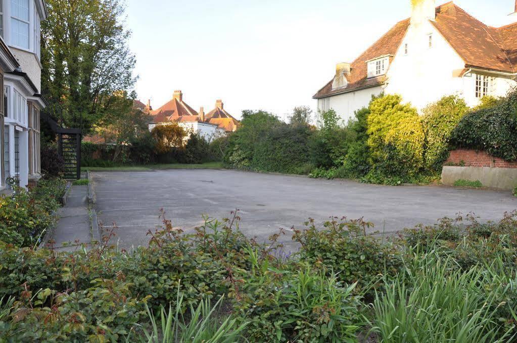 Chandos Premier Folkestone Esterno foto